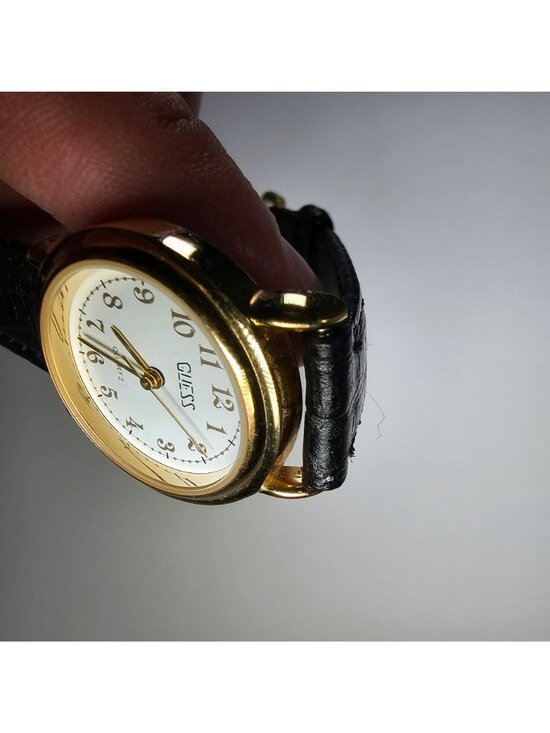 Guess Vintage Women\'s Gold-Tone Watch with Black Leather Strap & White Dial main image 7